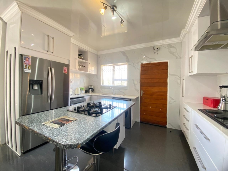 3 Bedroom Property for Sale in Tlhabane West North West